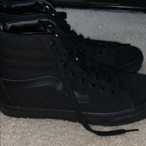 Vans Classic Men’s Black High Top Skate Shoe